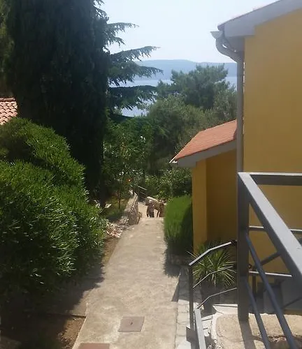 Gavza Luna * Cres
