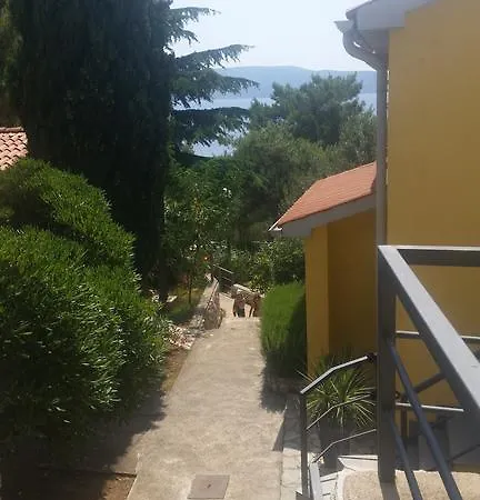 Gavza Luna * Cres